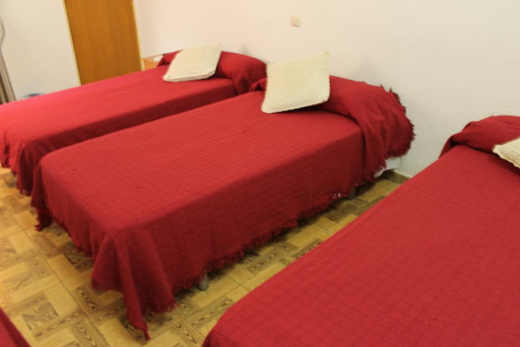 Hostal Xucar Madrid Værelse billede