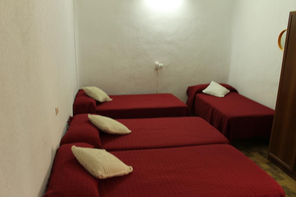 Hostal Xucar Madrid Værelse billede