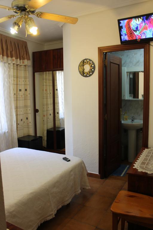 Hostal Xucar Madrid Værelse billede