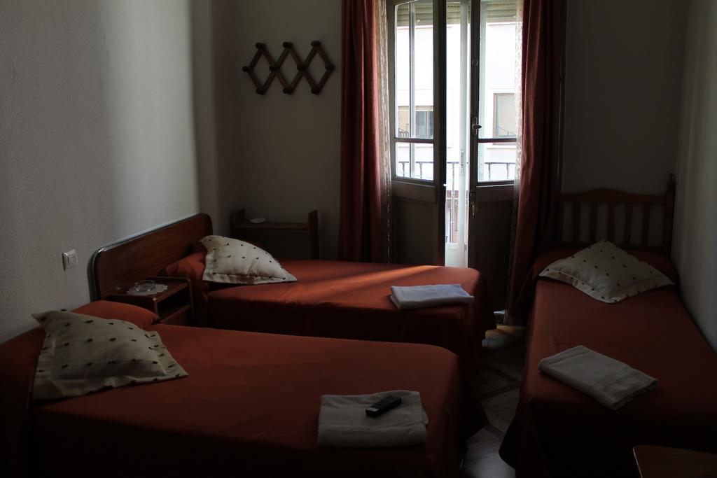 Hostal Xucar Madrid Værelse billede